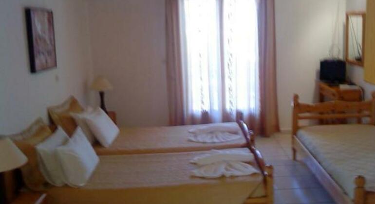 Marketos Apartments - Photo4