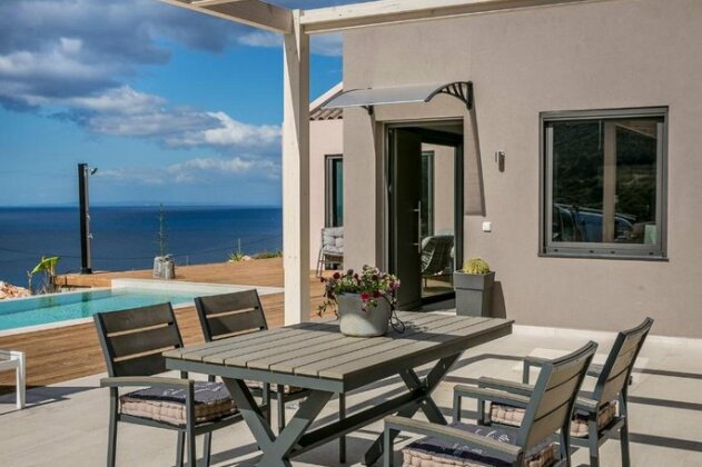 Mirror Villas Ilia & Aili - Photo5