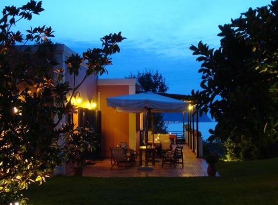 Mounda Beach Hotel - Photo5