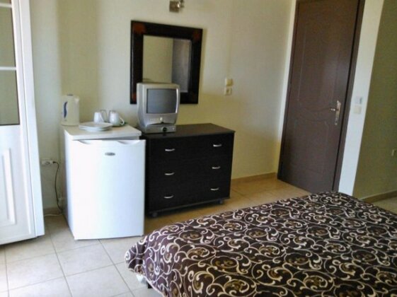 Niriides Apartments Asos - Photo5