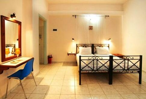 Nostos Condo Hotel - Photo4