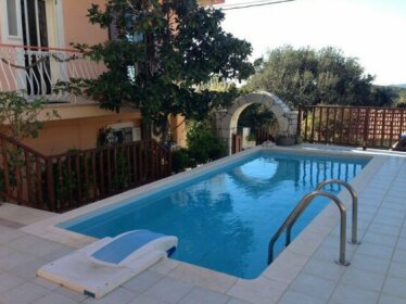 Oasis Rooms Zola