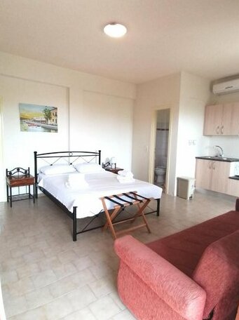 Orizontas Studios & Apartments - Photo2