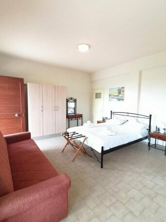 Orizontas Studios & Apartments - Photo5