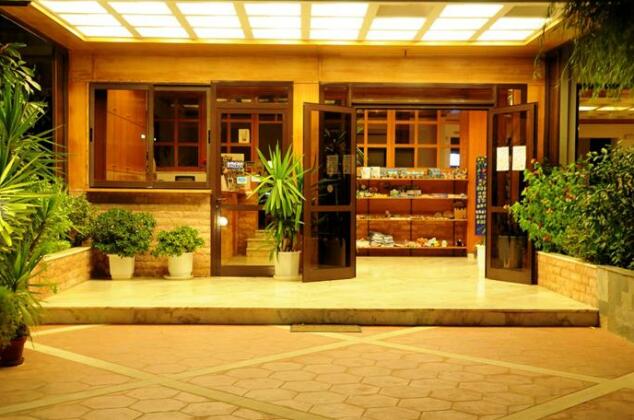 Pericles Hotel - Photo2
