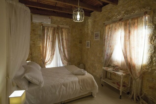 Piedra Villa - Photo2