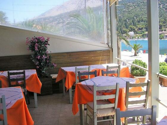 Poseidon Apartments Agia Effimia - Photo4