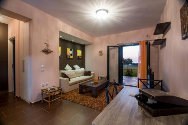 Queen Bee Apartment A - Photo2