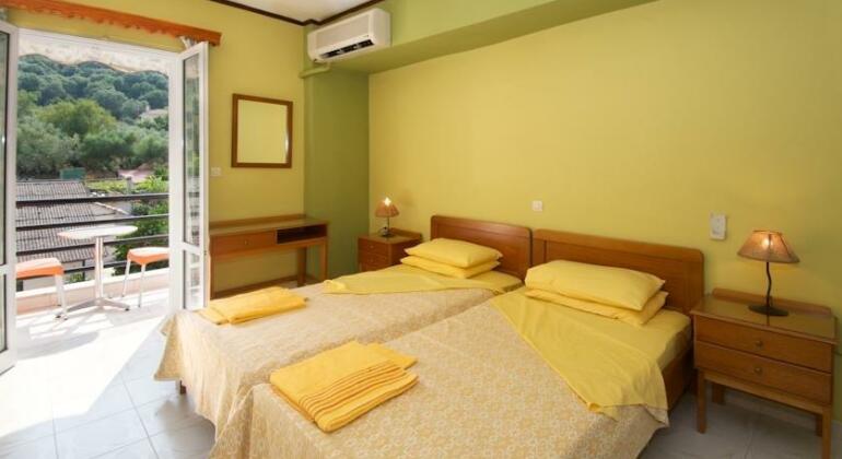 Remezzo Apartments - Photo3