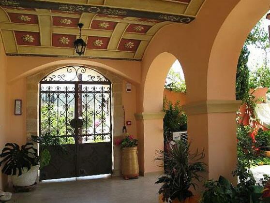 Roi Apartments - Photo5