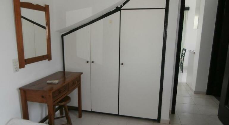 Sandy Beach Villas and Apartments - Photo3