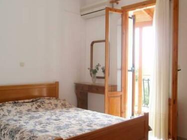 Solomos Apartments