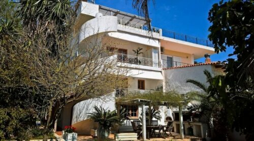 Stavento Apartments