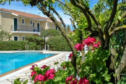 Stefanos Residence