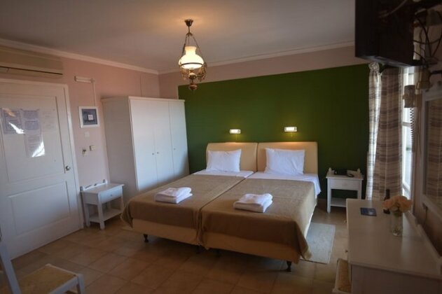 Stella Hotel Apartments - Photo5