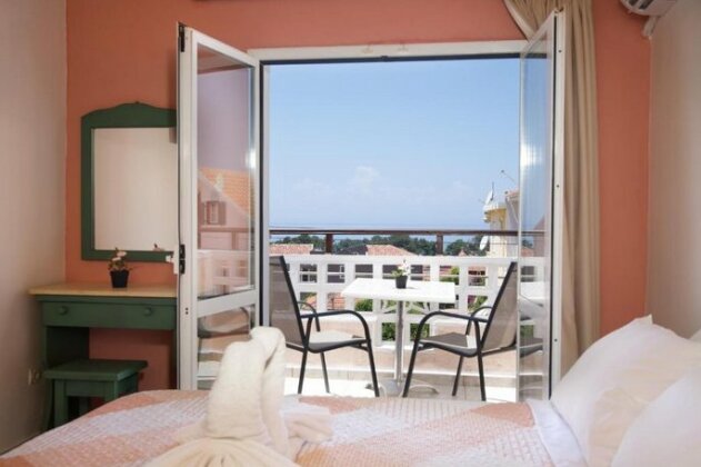 Theodora Studios & Apartments - Photo3