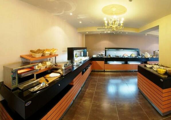 Utopia Resort & Spa - Photo3