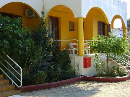 Vigla Bay Resort - Photo4