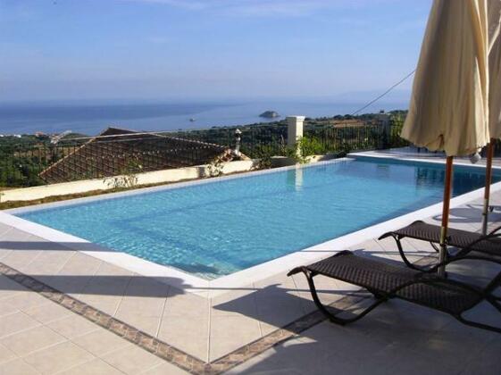 Villa Flora Leivathos - Photo3