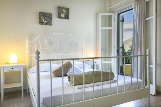Villa Isalos - Photo4