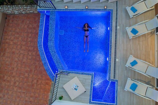 Villa L with Sea View & Pool - Photo3