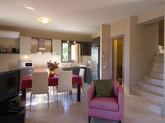 Villa Nireaus - Photo4