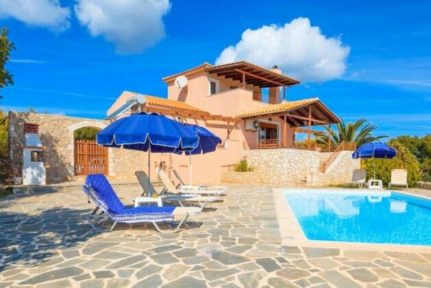 Villa Yeraki - Photo3