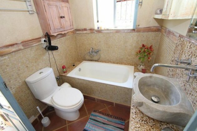 Vinieris Villas - Almond Cottage - Photo2