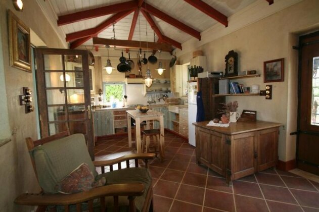 Vinieris Villas - Almond Cottage - Photo5