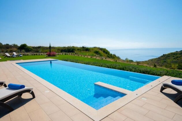 Vinieris Villas - Villa Aglaia - Photo2