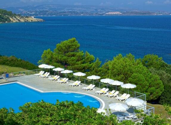 White Rocks Hotel and Bungalows - Photo2