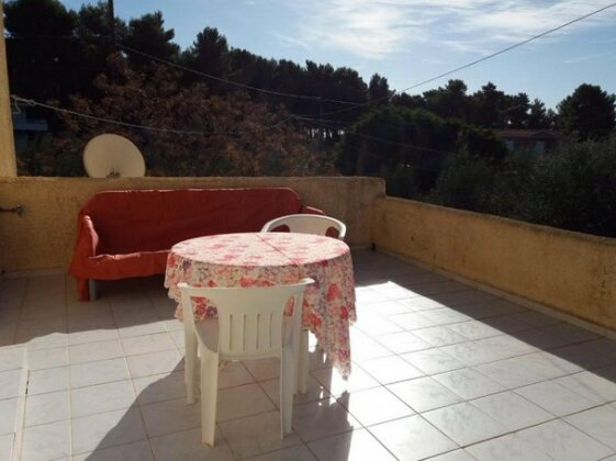 Yellow house Cephalonia - Photo3