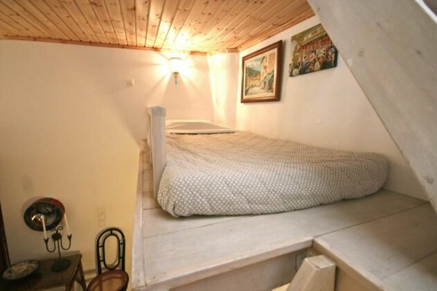 A K Residence - Photo5