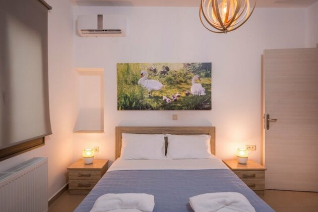 Aequor Luxury Apartments - Photo2