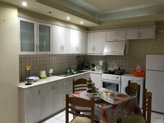 Angela Home - Photo3