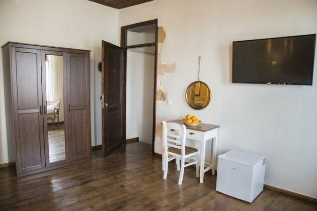 Captain Vasilis Hotel - Photo4