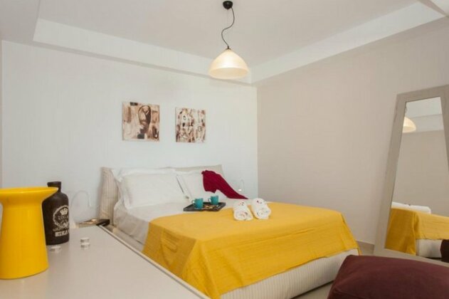 Central Luxury Lofts - Photo2