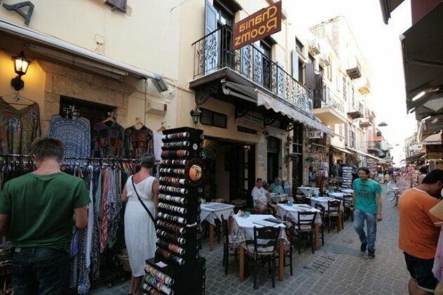 Chania Rooms - Photo2