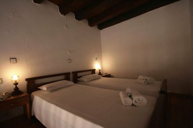 Chania Rooms - Photo4