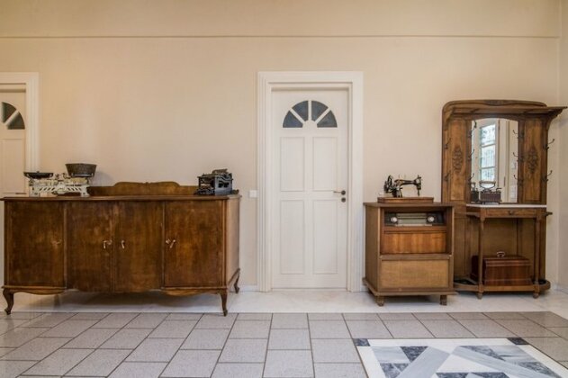 Cornillia's Home - Photo5