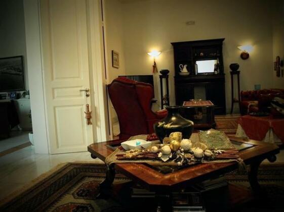 Creta Elena - Photo3