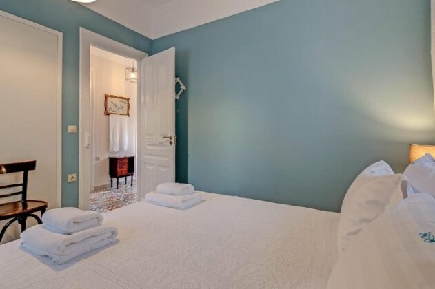 Efi's House - Photo2