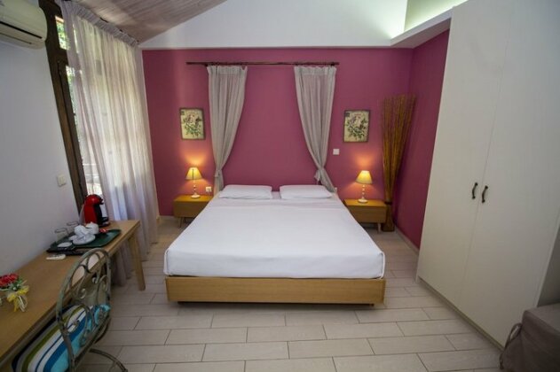 Elia Portou Rooms - Photo5