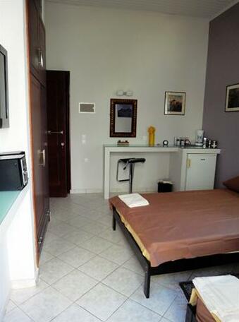 Enetiko Rooms - Photo3