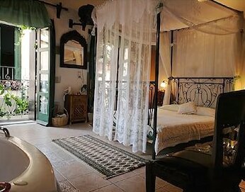 Ifigenia Luxury Suites - Photo5