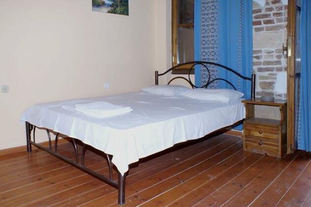 Kydonia Rooms - Photo5