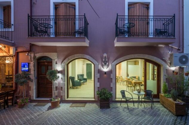 Minaret Suites and Apartments - Photo2