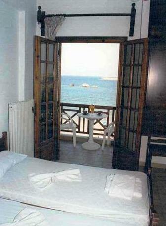 Nea Elena Luxurious Apartments - Photo2