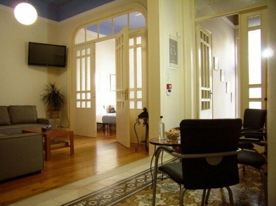Neoclassical Glamour - Photo2