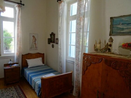 Neoclassical House - Photo5